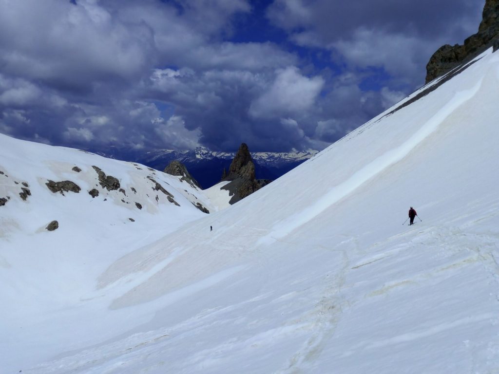 Cotiella (2.912mts) por Lavasar. Con esquís.