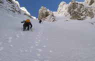 Corredor Central a La Montañeta (PD-50º-250 mts.) con esquís.